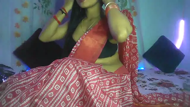 Snapshot of Queenhimanshi chatting on 02.01.25 Queenhimanshi online show from 02.01.25