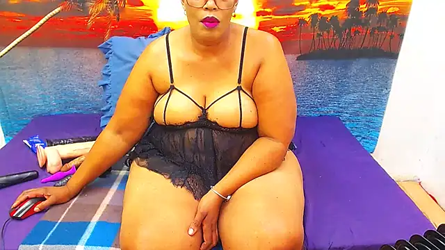 Snapshot of Brookylynbrownxx chatting on 06.07.26 Brookylynbrownxx online show from 06.07.26