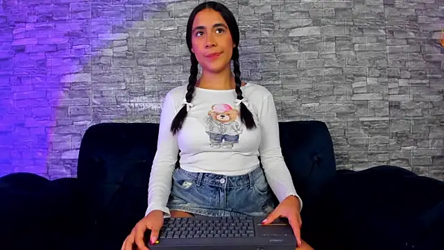 xanna sweet online show from 02.09.25