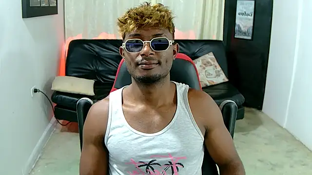 Snapshot of Black_indiian chatting on 11.26.25 Black indiian online show from 11.26.25