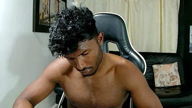 Snapshot of Black_indiian chatting on 12.17.25 Black indiian online show from 12.17.25