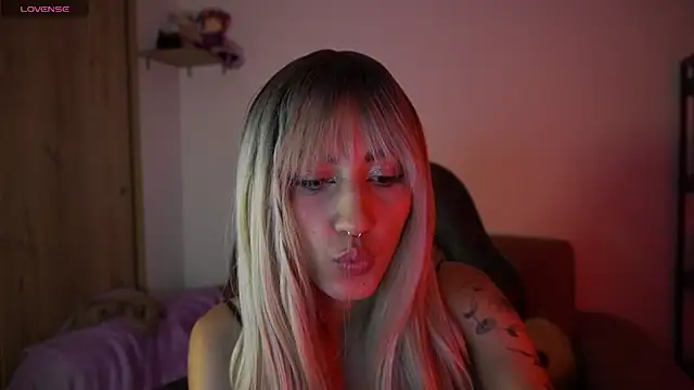 MissKorah online show from 12.26.24