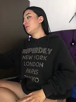 Ady 18 online show from 12.30.24