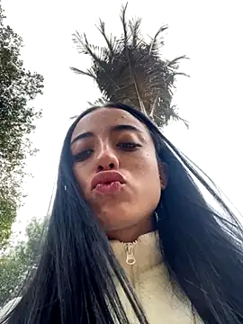 Ady 18 online show from 09.14.25