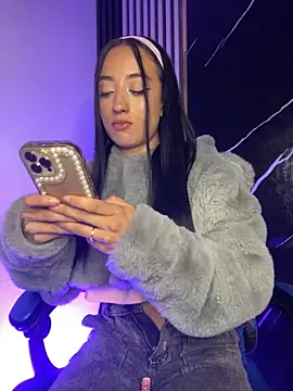 Ady 18 online show from 11.14.25