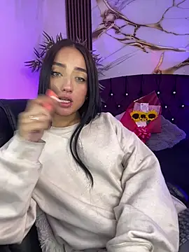 Ady 18 online show from 02.13.26