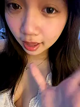 Hotellinh12 online show from 09.17.25