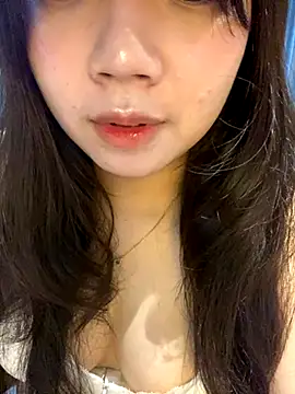 Hotellinh12 online show from 10.05.25