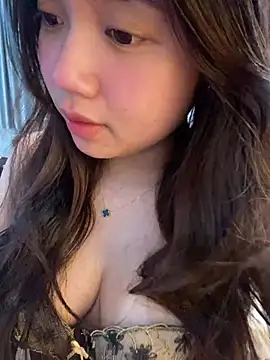 Hotellinh12 online show from 03.10.26