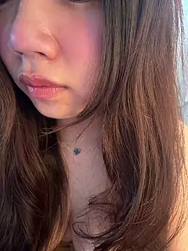 Hotellinh12 online show from 04.13.26