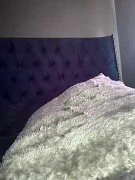 Chubbykarisma27 online show from 12.14.25