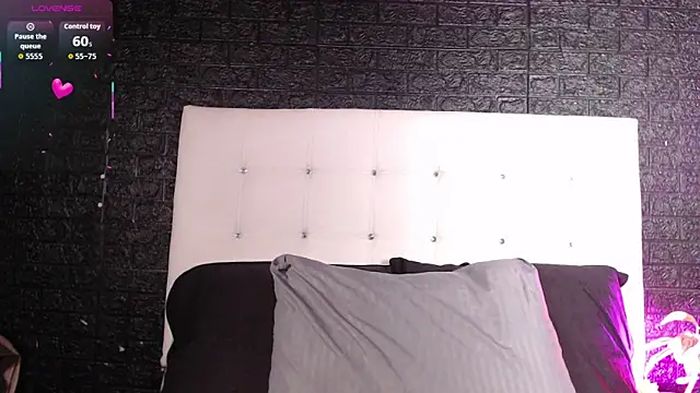 Snapshot of Sweet-Monica chatting on 03.01.26 Sweet-Monica online show from 03.01.26