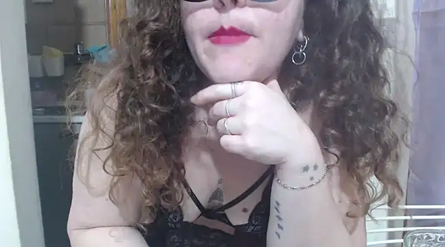 peachgirlmartyna online show from 12.30.24