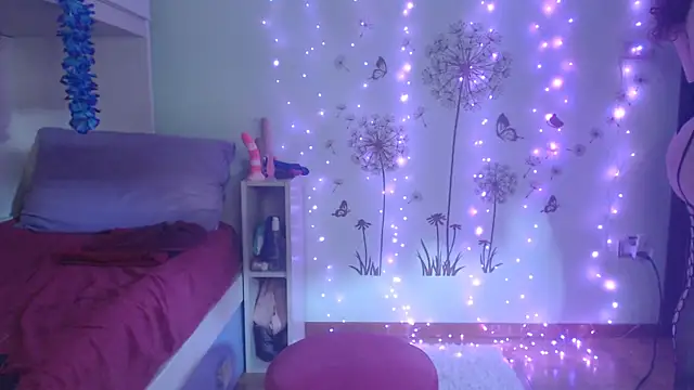 peachgirlmartyna online show from 01.04.25