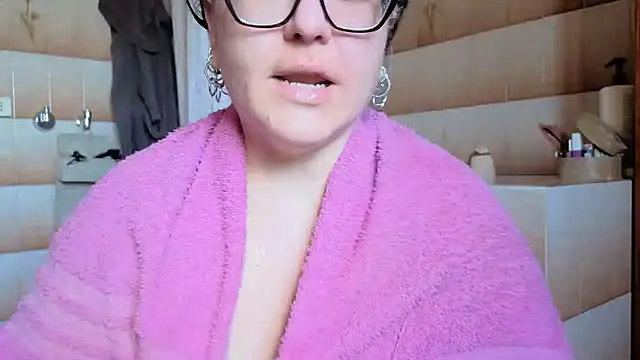 peachgirlmartyna online show from 05.27.26