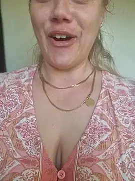 Off the Lesh online show from 10.30.25