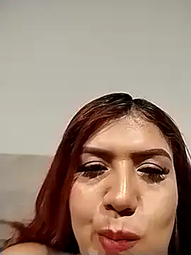 Snapshot of AriaRusso chatting on 12.13.24 AriaRusso online show from 12.13.24