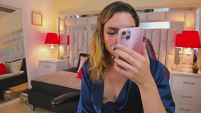 mariiahneedles online show from 01.11.25