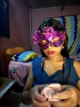 Snapshot of Flirtandfuck0 chatting on 12.20.25 Flirtandfuck0 online show from 12.20.25