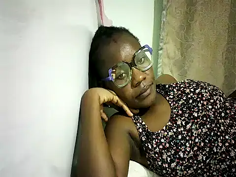 Pierra77 online show from 11.22.25