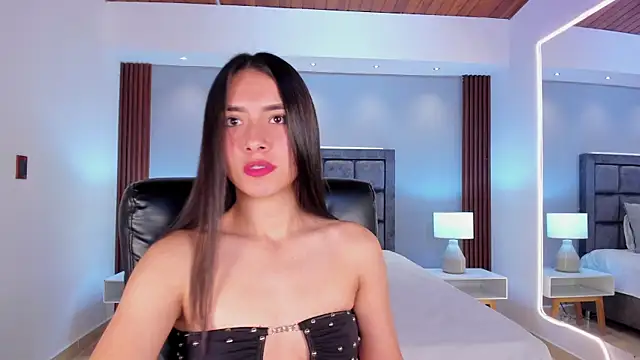 Emmaa Robertss online show from 01.09.25