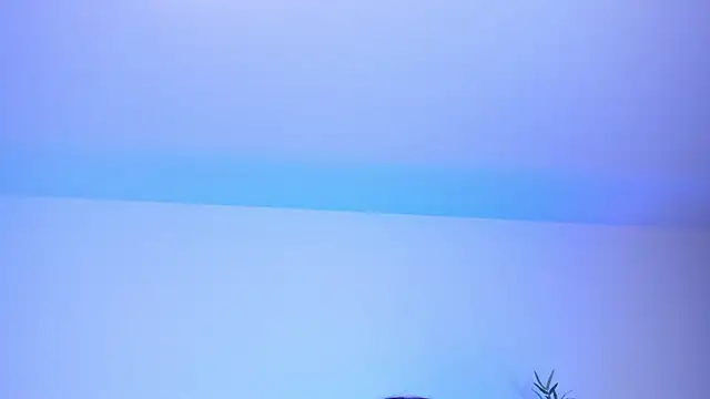 Emmaa Robertss online show from 03.19.25