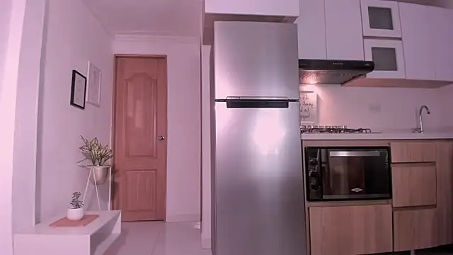 DannaHyde online show from 03.14.25