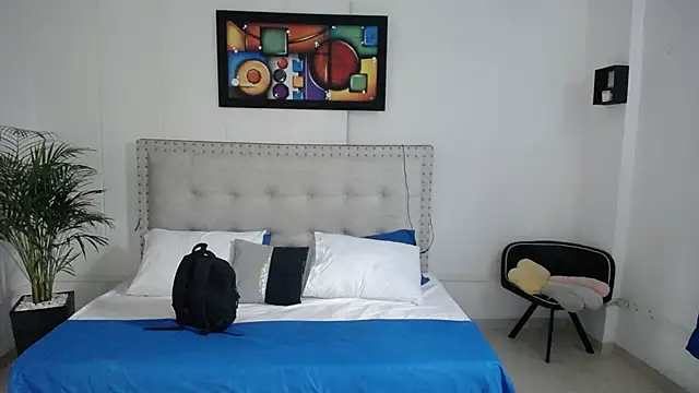 Chiqui milk  online show from 02.10.25