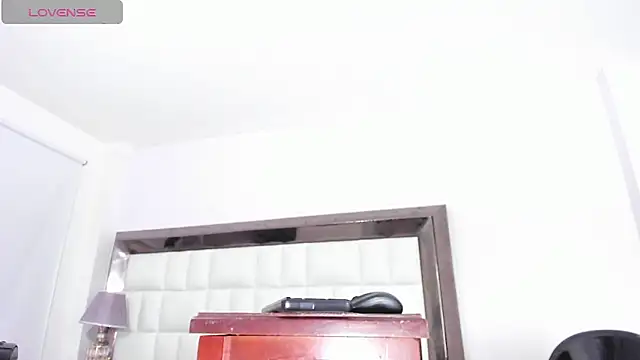 Jimena Grey online show from 05.25.26