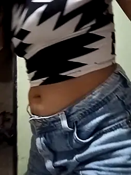 Michellluxo online show from 02.15.26