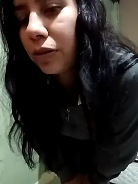 Michellluxo online show from 05.05.26