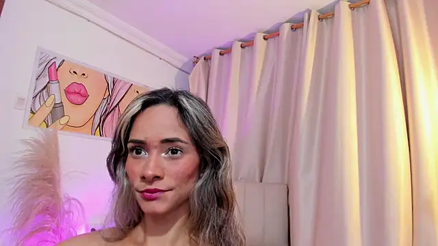 SkiinnyAna online show from 04.11.26