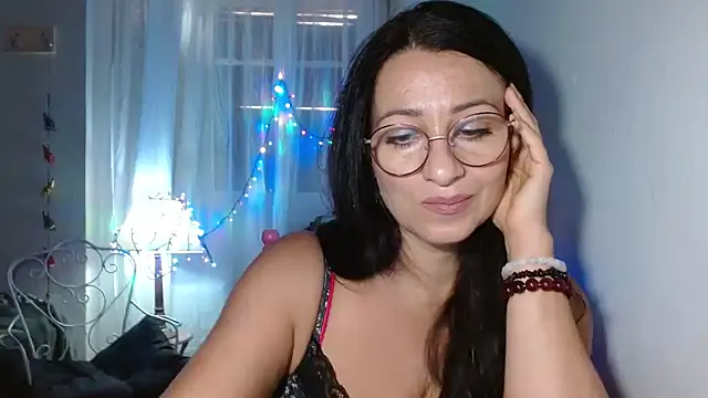 Snapshot of KeisyNeonX chatting on 09.30.25 KeisyNeonX online show from 09.30.25