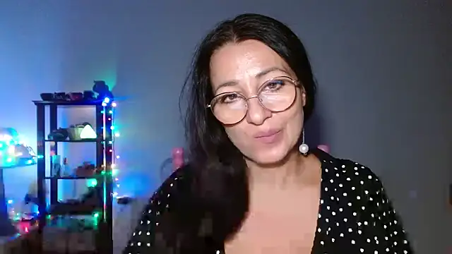 Snapshot of KeisyNeonX chatting on 10.07.25 KeisyNeonX online show from 10.07.25