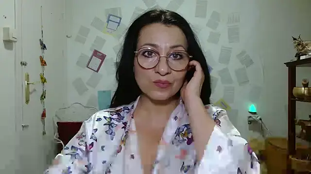 Snapshot of KeisyNeonX chatting on 05.06.26 KeisyNeonX online show from 05.06.26