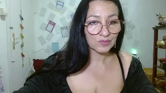 Snapshot of KeisyNeonX chatting on 05.12.26 KeisyNeonX online show from 05.12.26