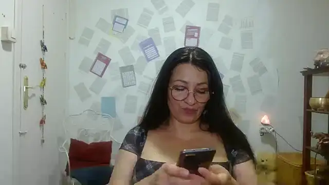 Snapshot of KeisyNeonX chatting on 05.21.26 KeisyNeonX online show from 05.21.26