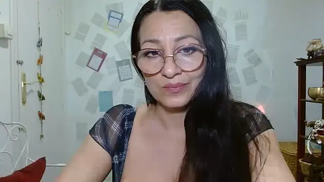 Snapshot of KeisyNeonX chatting on 05.27.26 KeisyNeonX online show from 05.27.26