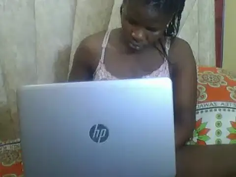 Snapshot of Sexy_Villagegal chatting on 03.20.25 Sexy Villagegal online show from 03.20.25