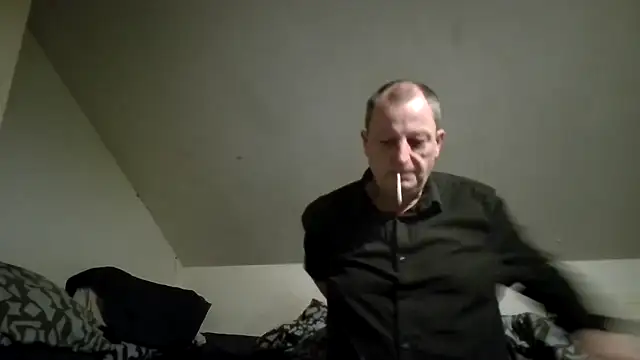 chubbybear2cum online show from 12.04.25