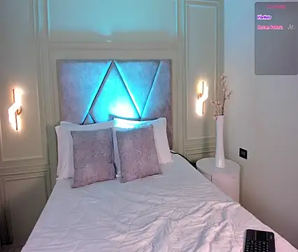  Miss Kimm online show from 09.13.25