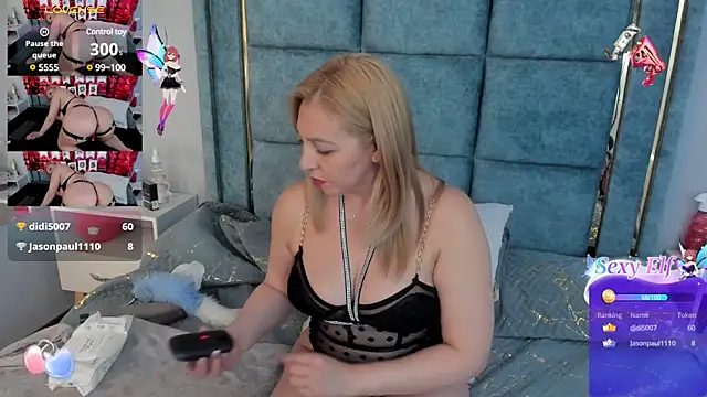 Snapshot of _Addic_ chatting on 03.03.25 Addic online show from 03.03.25