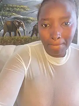 Snapshot of Naughty-sonia2 chatting on 01.24.25 Naughty-sonia2 online show from 01.24.25