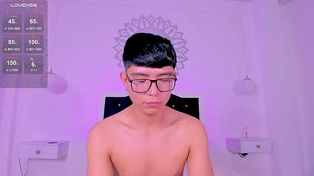 CodyTwink online show from 12.14.25