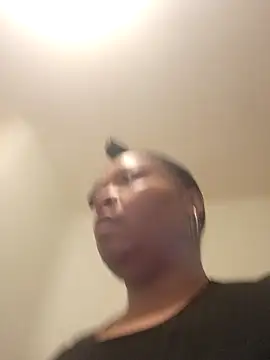 AllLeggs online show from 04.15.26