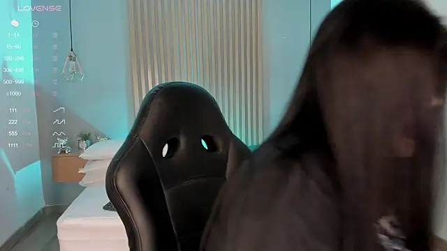 Snapshot of Harmonybabe_ chatting on 02.27.25 Harmonybabe online show from 02.27.25