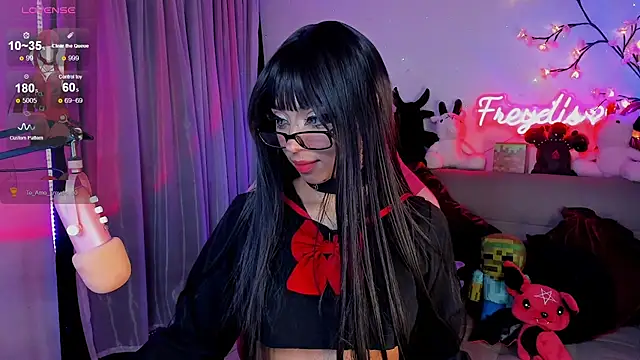 Miss freydis online show from 04.15.26