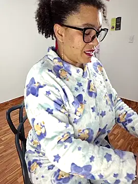 Selket11 online show from 10.15.25