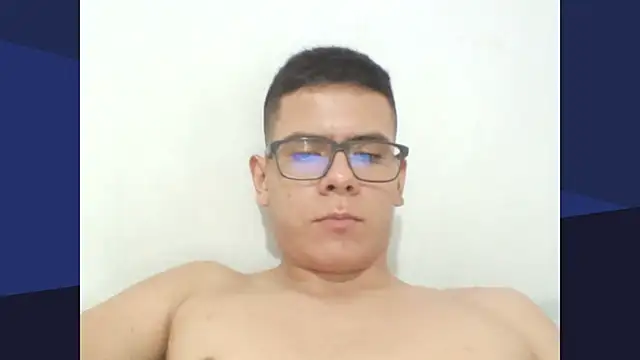 Snapshot of el_sevillista29 chatting on 07.18.26 el sevillista29 online show from 07.18.26