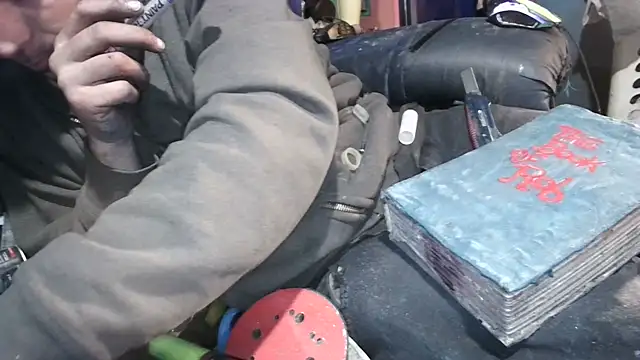 robeaulieu02 online show from 01.23.25